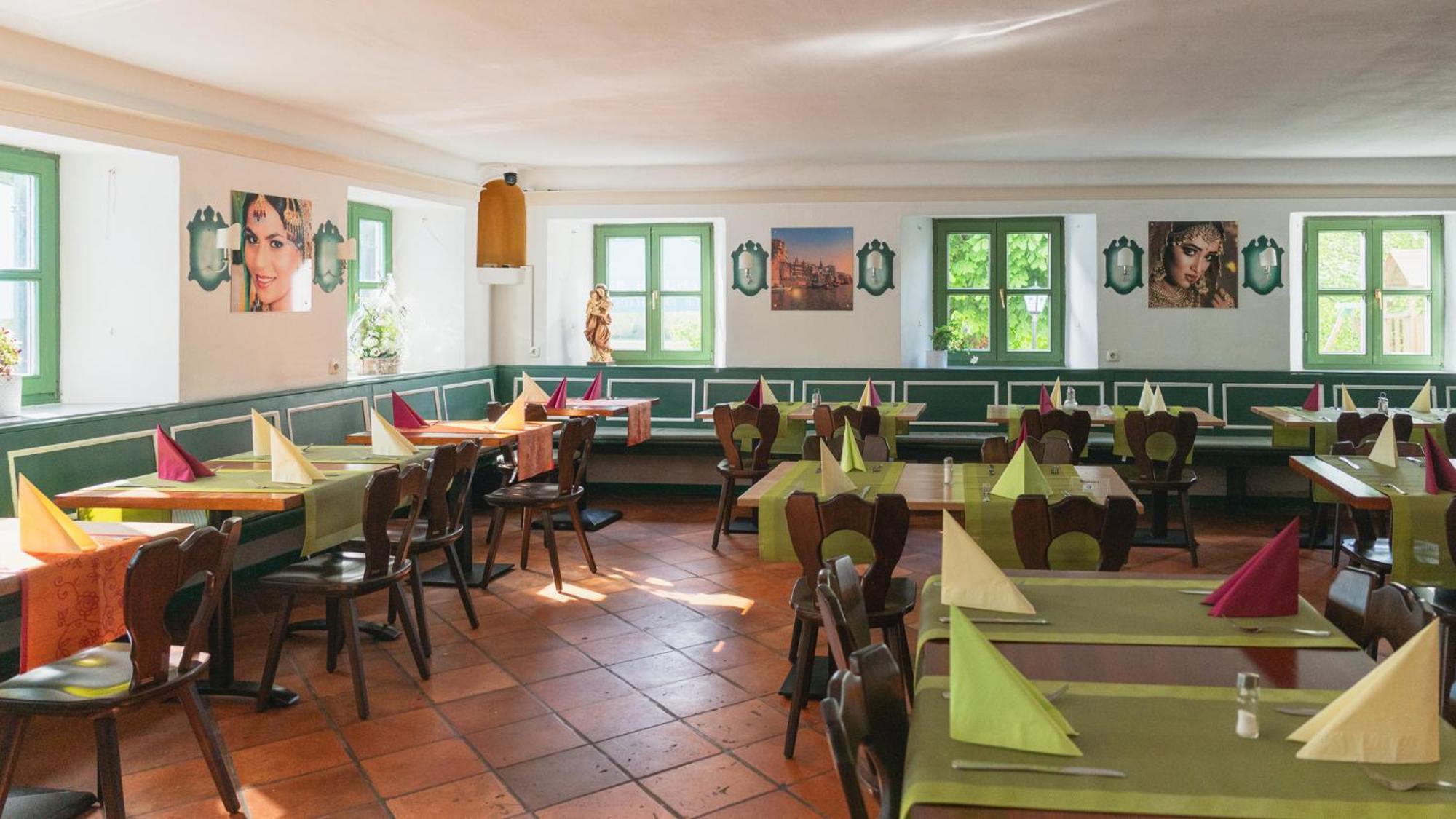 Hotel Restaurant Taverna Eching  Ngoại thất bức ảnh